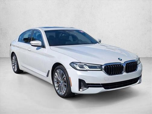 2021 BMW 540 540i