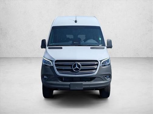 Arctic White 2026 Mercedes-Benz Sprinter 2500 Standard Roof