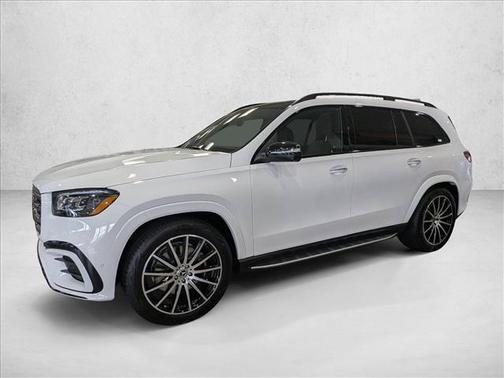 Polar White 2026 Mercedes-Benz GLS 450 4MATIC