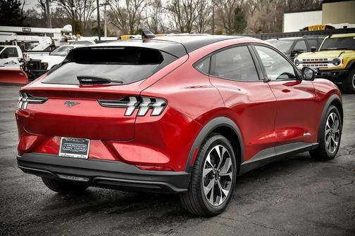 2024 Ford Mustang Mach-E Select