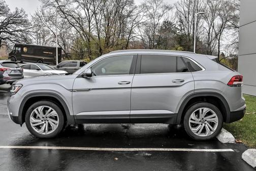 2021 Volkswagen Atlas Cross Sport 2.0T SEL