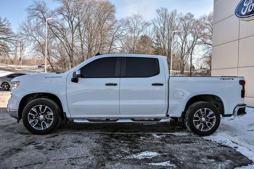 2023 Chevrolet Silverado 1500 LT