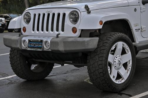 2011 Jeep Wrangler Unlimited Sahara