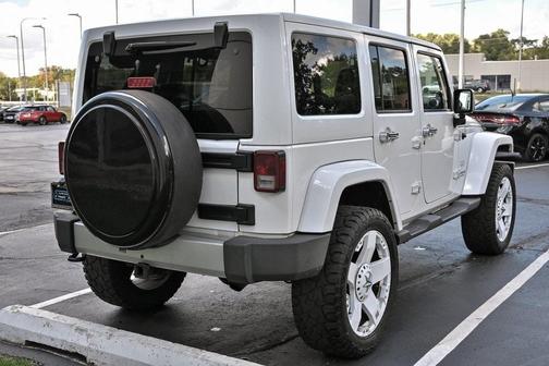 2011 Jeep Wrangler Unlimited Sahara
