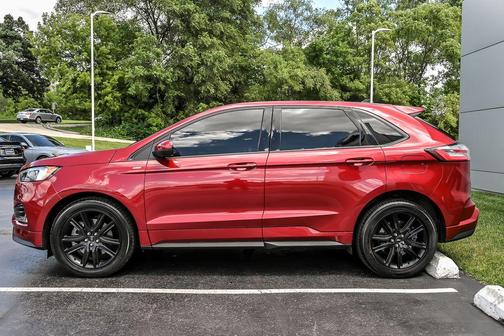 Red Metallic 2022 Ford Edge ST Line