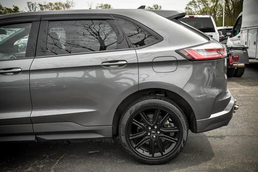 2021 Ford Edge ST Line