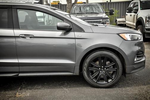 2021 Ford Edge ST Line