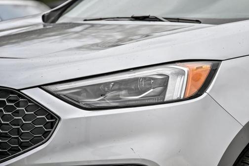 2022 Ford Edge ST