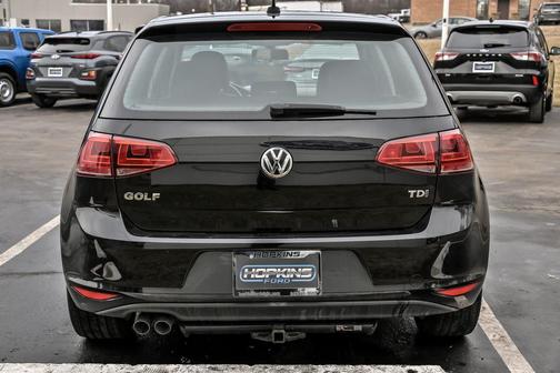 2015 Volkswagen Golf TDI SE 4-Door