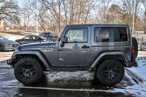 2016 Jeep Wrangler Sahara