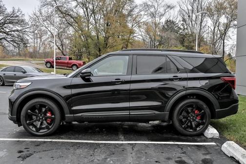 2024 Ford Explorer ST