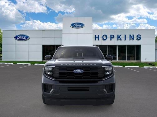 Dark Matter Gray Metallic 2026 Ford Expedition Active