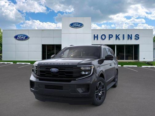 Dark Matter Gray Metallic 2026 Ford Expedition Active