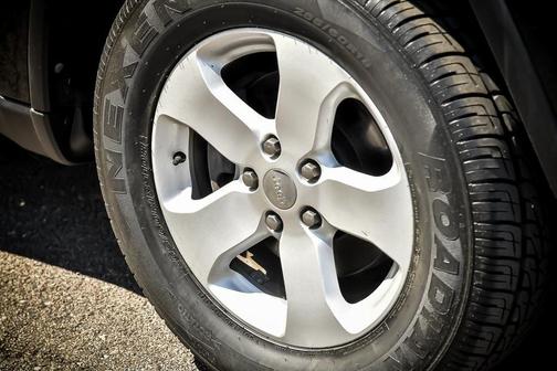 2012 Jeep Grand Cherokee Laredo