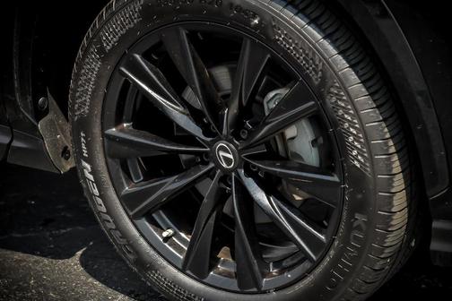 2022 Lexus NX 350 F SPORT Handling