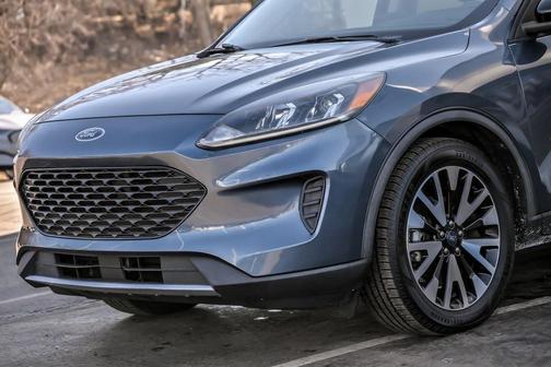 2020 Ford Escape SE Sport Hybrid