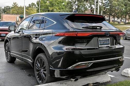 2024 Toyota Venza Nightshade