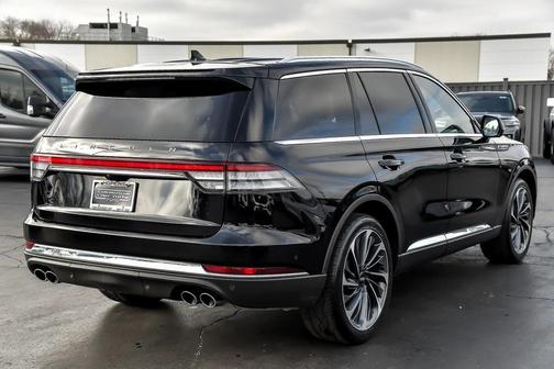 2022 Lincoln Aviator Reserve AWD