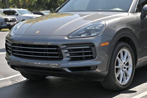 2020 Porsche Cayenne Base