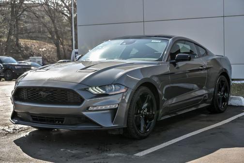 2021 Ford Mustang EcoBoost