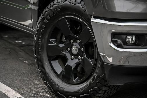Granite Crystal Clearcoat Metallic 2022 RAM 1500 Big Horn