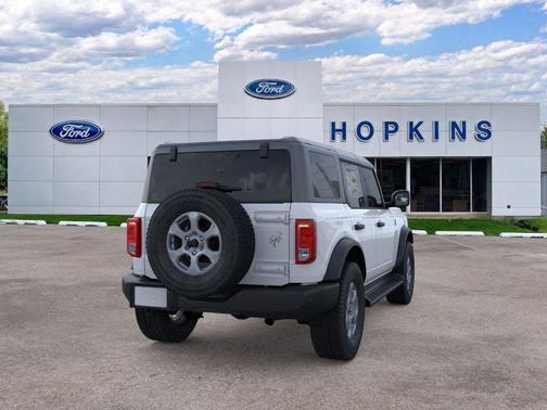 Oxford White 2026 Ford Bronco Big Bend