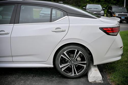 2023 Nissan Sentra SR