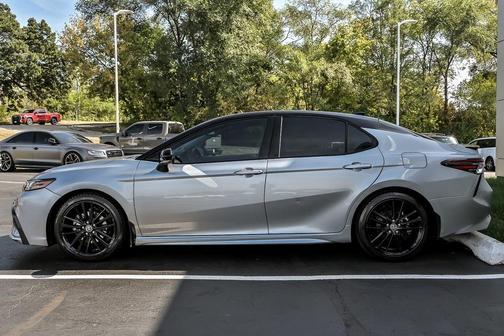 2021 Toyota Camry XSE V6