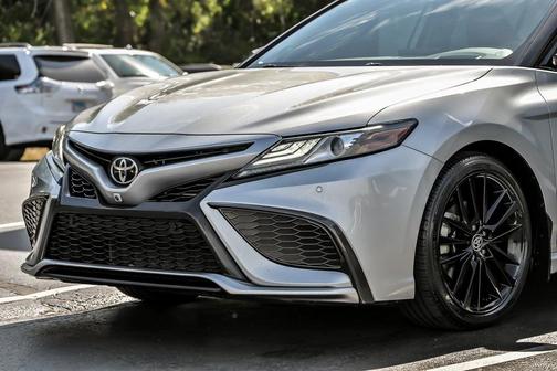 2021 Toyota Camry XSE V6