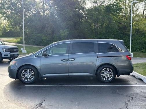 Polished Metal Metallic 2013 Honda Odyssey EX-L
