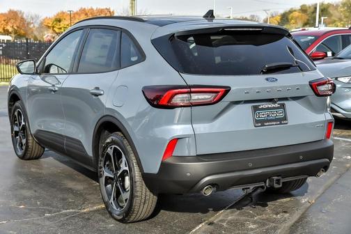 2025 Ford Escape ST-Line Select