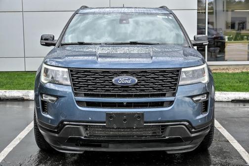 Blue Metallic 2018 Ford Explorer sport