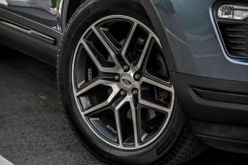 Blue Metallic 2018 Ford Explorer sport