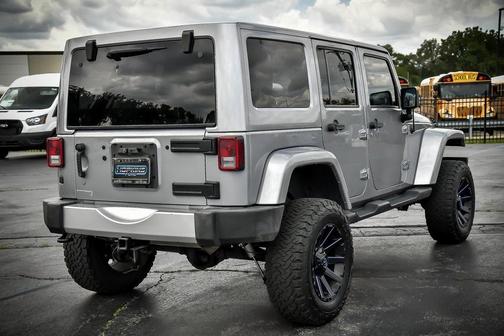 2014 Jeep Wrangler Unlimited Sahara