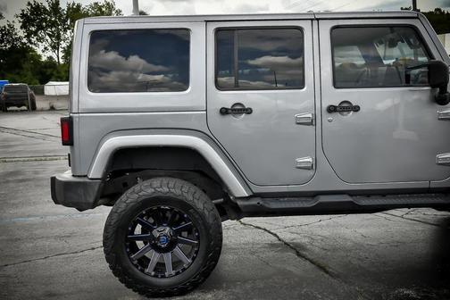 2014 Jeep Wrangler Unlimited Sahara