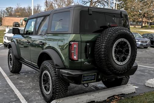 2023 Ford Bronco Badlands