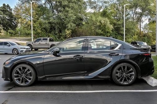 2023 Lexus IS 350 F Sport