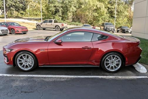 2024 Ford Mustang GT Premium