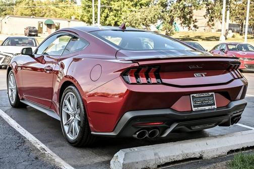 2024 Ford Mustang GT Premium