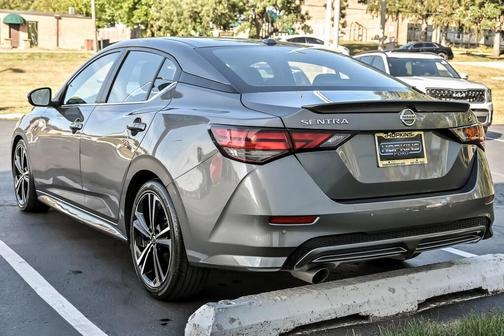2022 Nissan Sentra SR