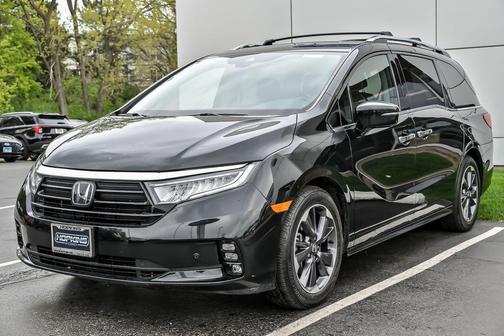 Black 2023 Honda Odyssey Elite