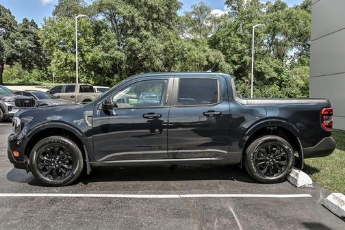 Alto Blue Metallic Tinted Clearcoat 2023 Ford Maverick Lariat