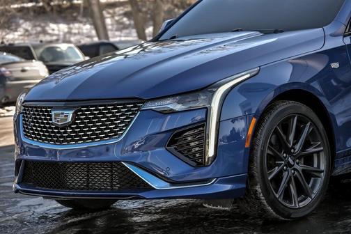 2023 Cadillac CT4 Sport
