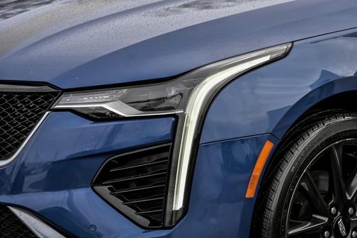 2023 Cadillac CT4 Sport