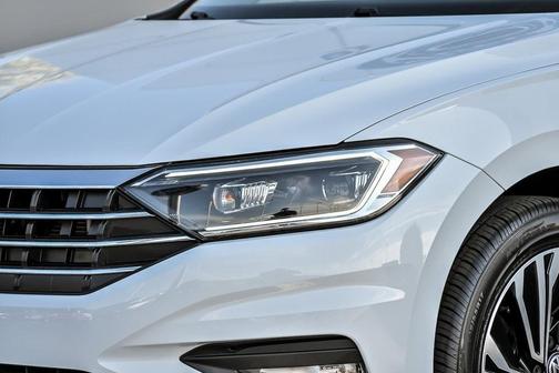 2021 Volkswagen Jetta 1.4T SEL Premium