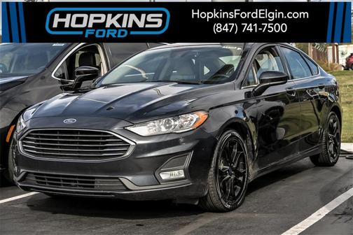 2020 Ford Fusion SE