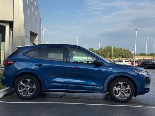 Blue Metallic 2023 Ford Escape ST-Line Select