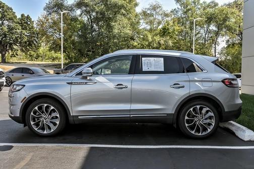 2023 Lincoln Nautilus Reserve