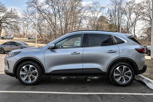 2023 Ford Escape Platinum