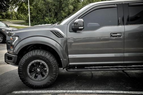 2017 Ford F-150 Raptor